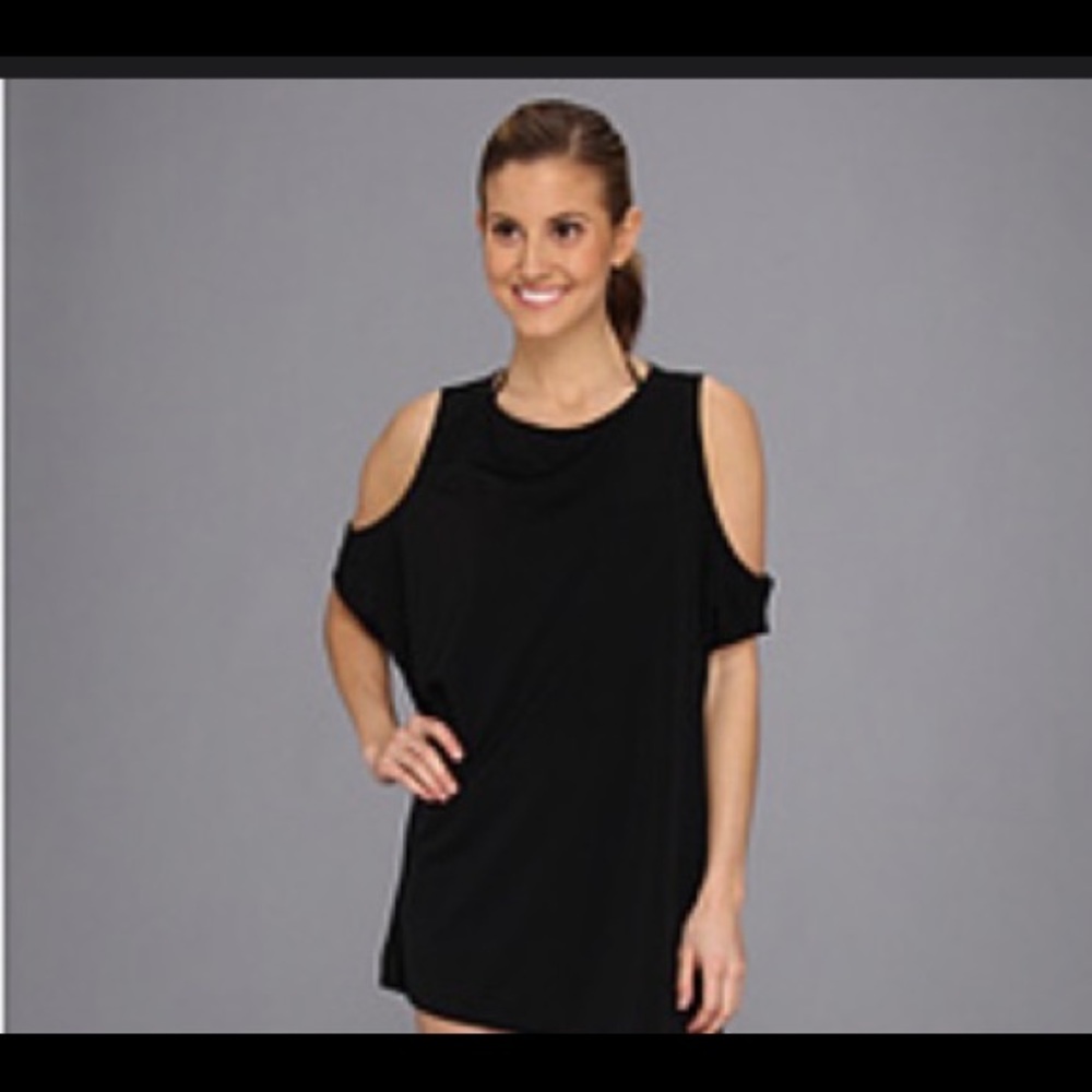 TYR cold shoulder cover up
